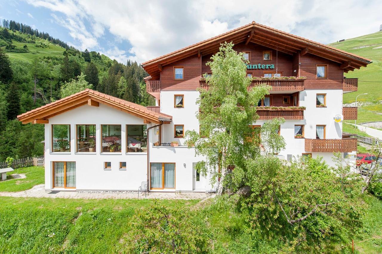 Hotel Cuntera Curaglia Exterior photo